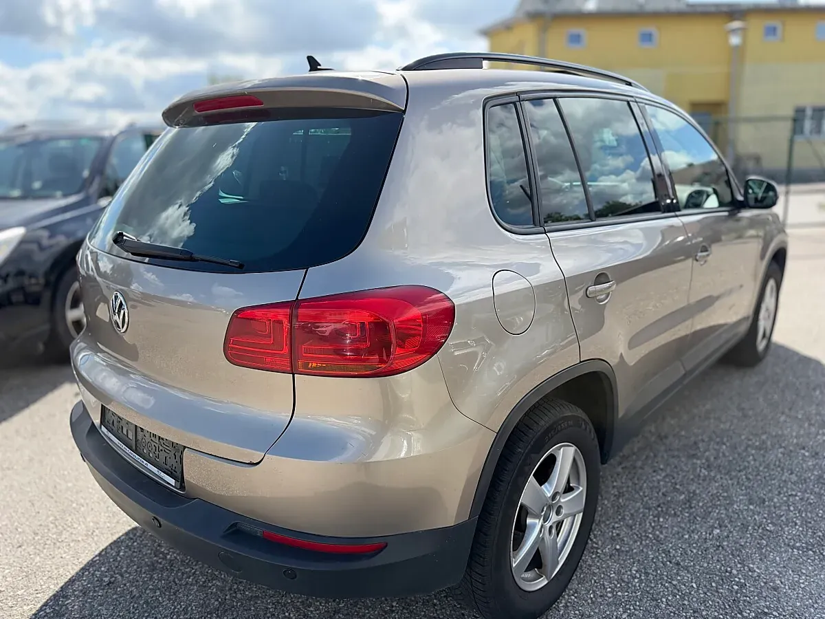 Volkswagen Tiguan 2012 photo 3