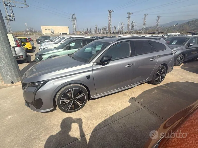 Peugeot 308 2024 photo 2