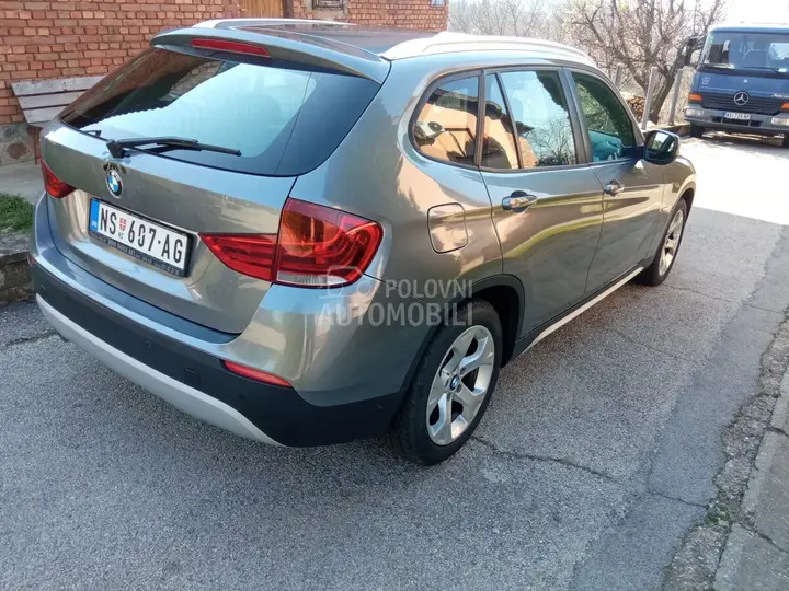 BMW X1 2011 photo 5