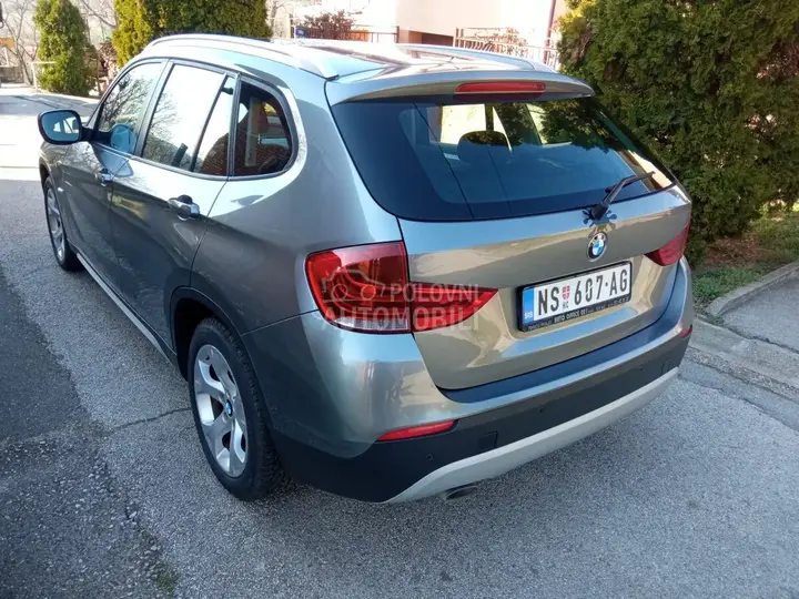 BMW X1 2011 photo 4