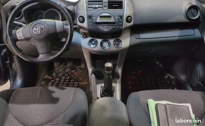 Toyota Rav4 2008 photo 3