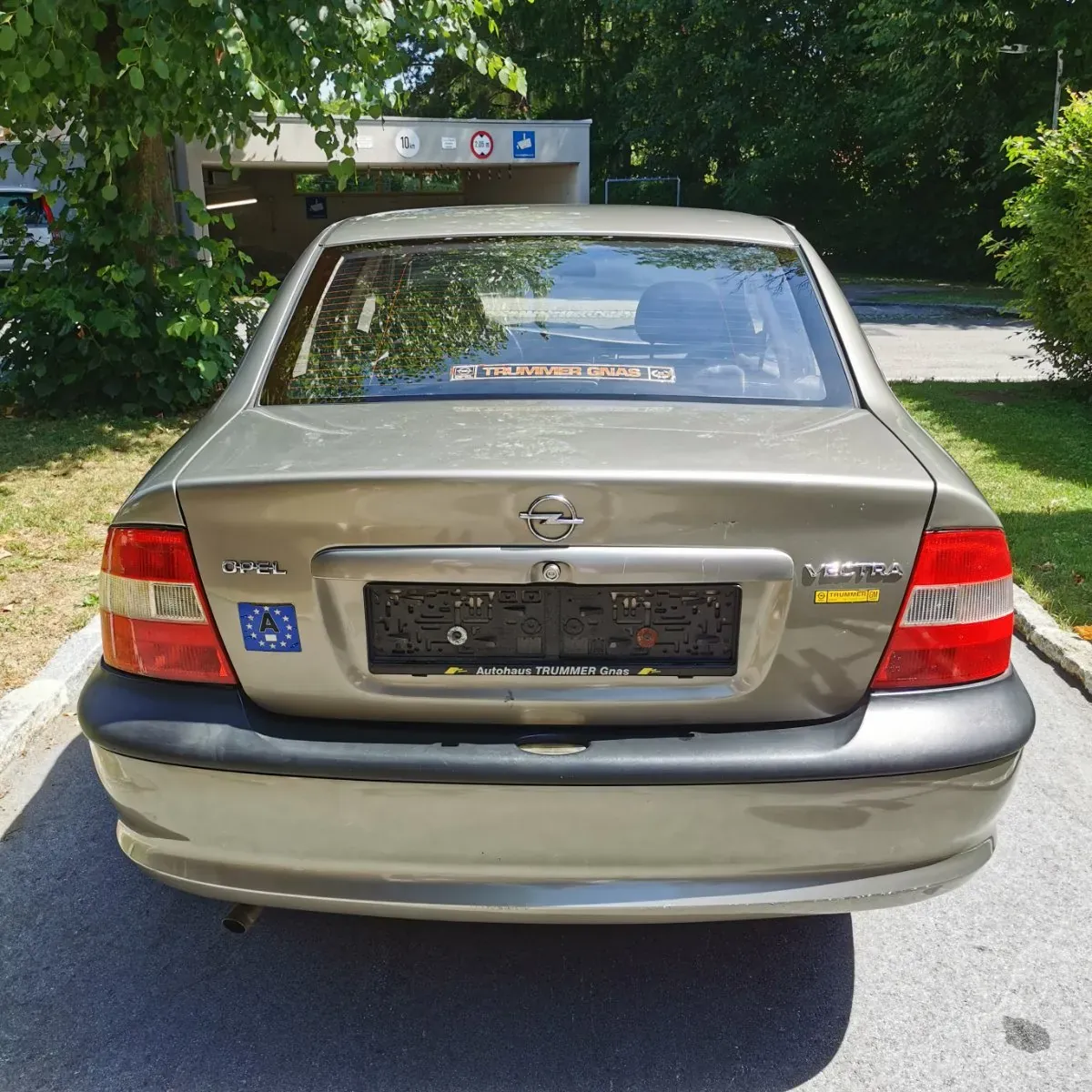 Opel Vectra 1996 photo 2