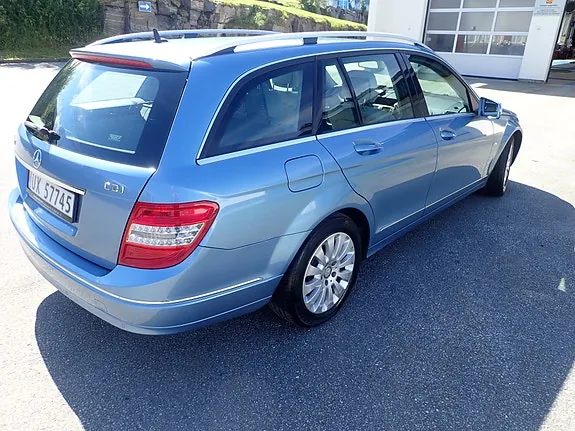 Mercedes-Benz C200 2009 photo 3