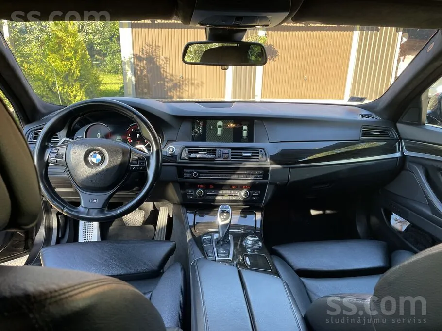 BMW 530 2013 photo 3
