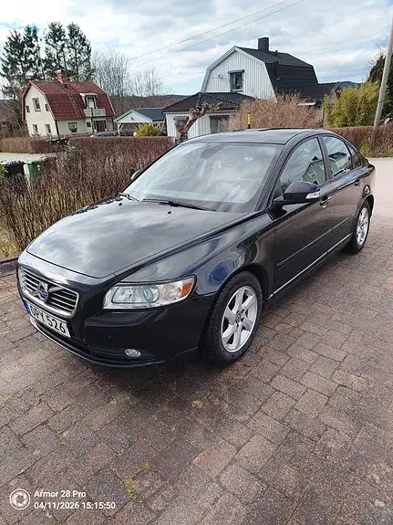 Volvo S40 2012 photo 2