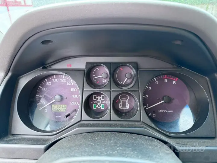 Mitsubishi Pajero 2002 photo 4