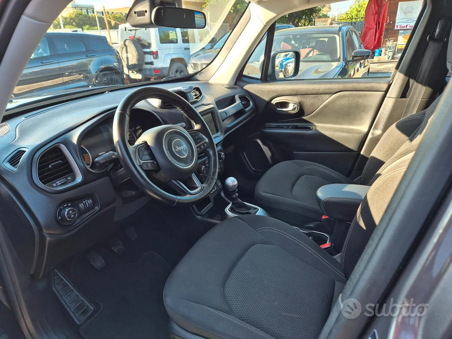 Jeep Renegade 2018 photo 5