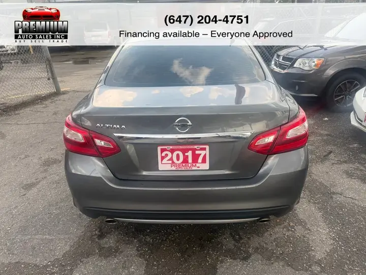 Nissan Altima 2017 photo 5