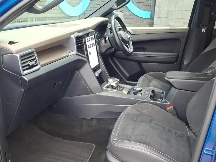 Volkswagen Amarok 2024 photo 5