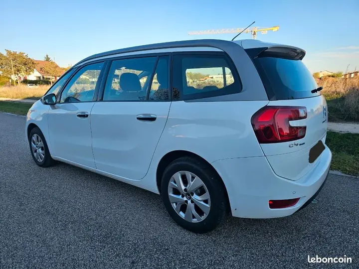 Citroen C4 Picasso 2015 photo 2