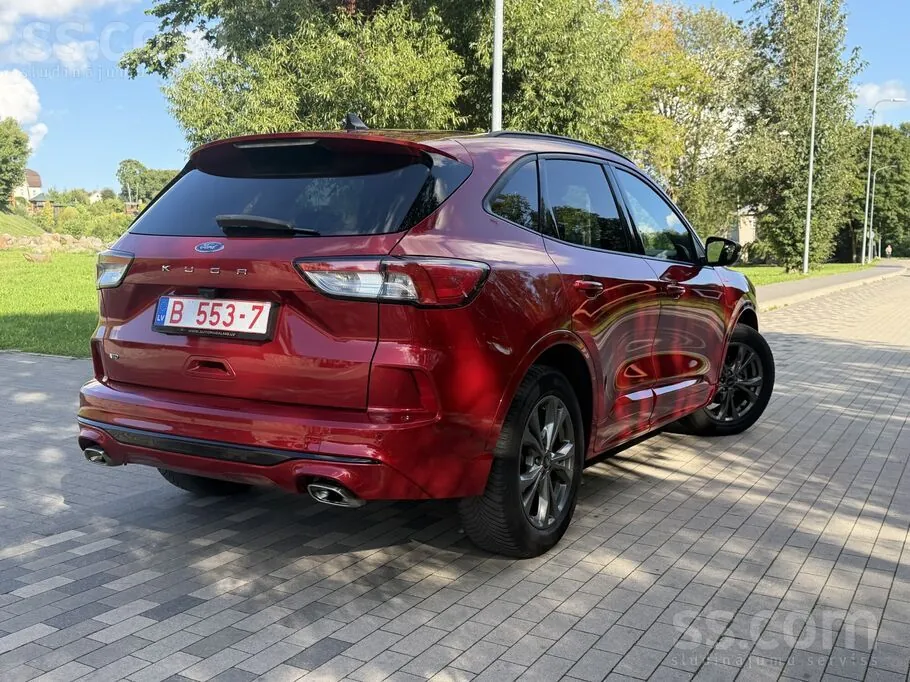 Ford Kuga 2022 photo 4