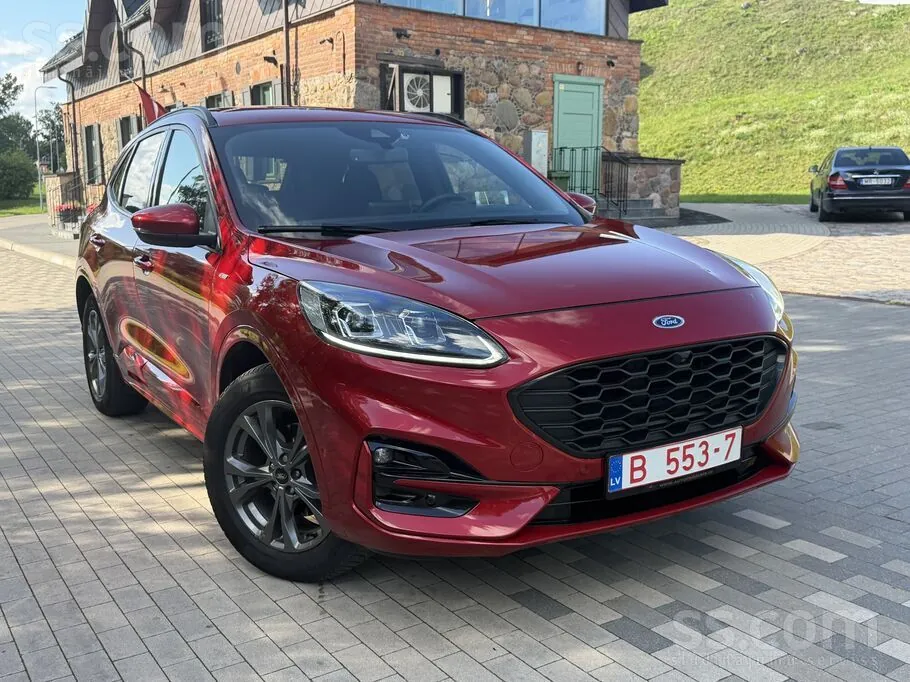 Ford Kuga 2022 photo 3