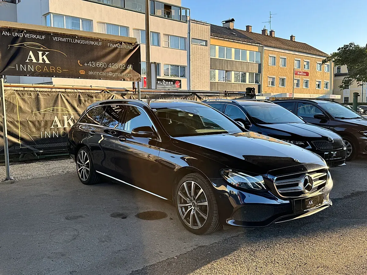 Mercedes-Benz E-Class 2017 photo 3