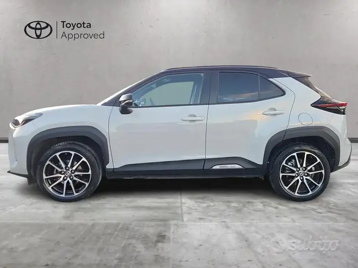 Toyota Yaris Cross 2023 photo 3