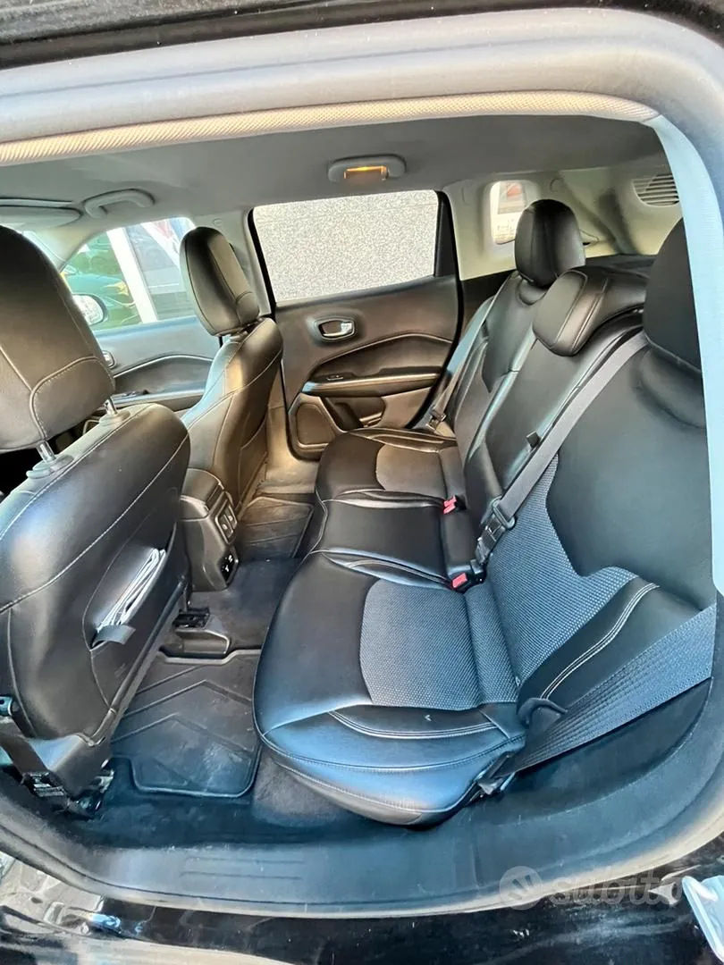 Jeep Compass 2018 photo 4