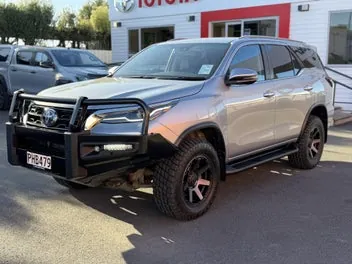 Toyota Fortuner 2022 photo 5