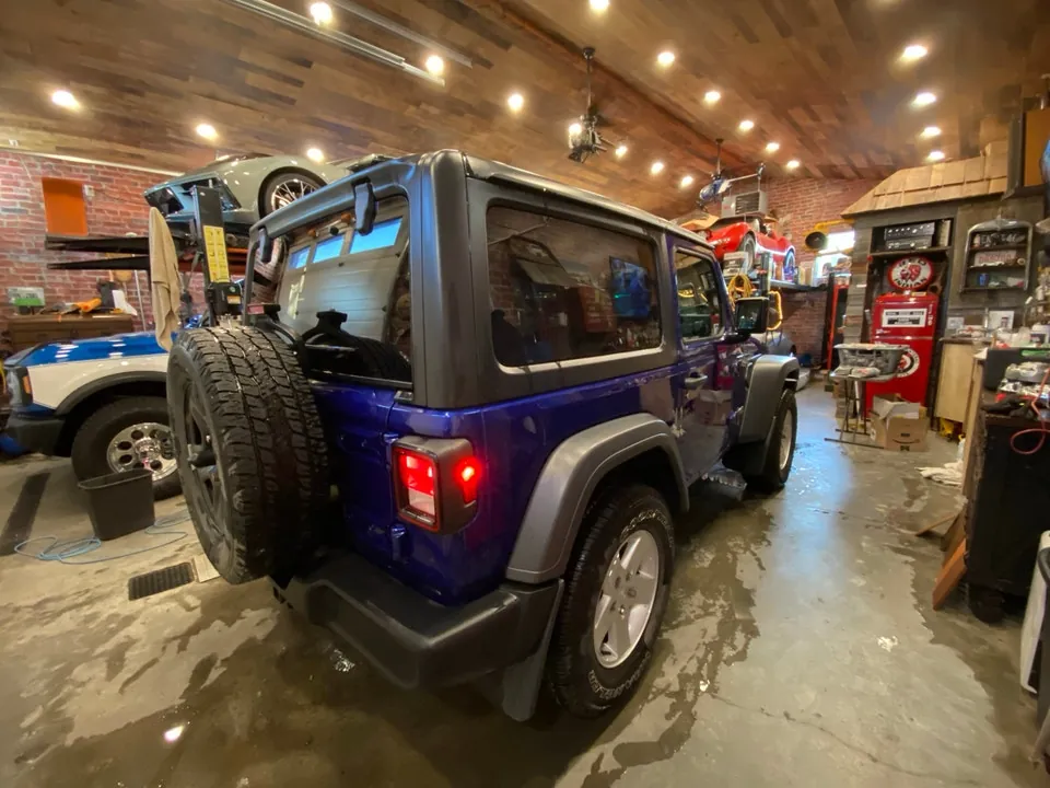 Jeep Wrangler 2018 photo 4