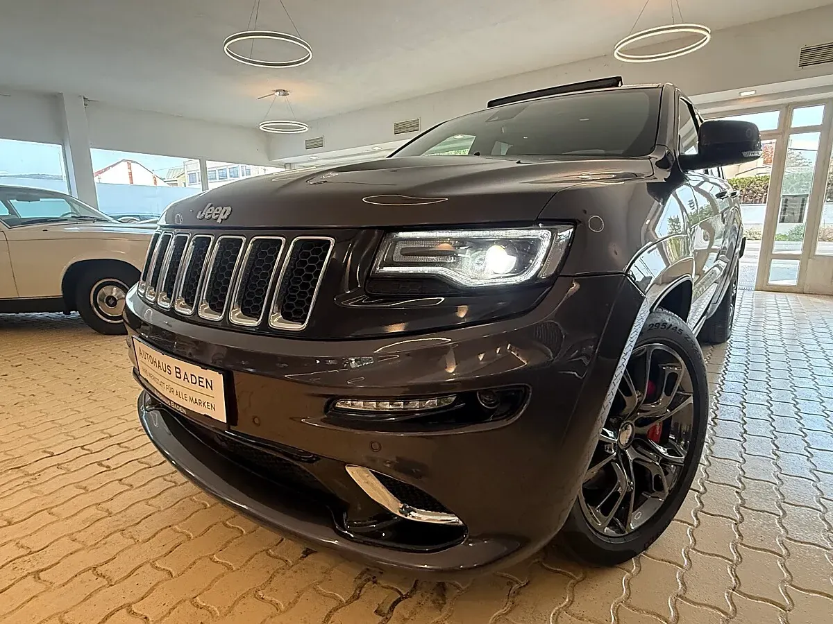 Jeep Grand Cherokee 2014 photo 3
