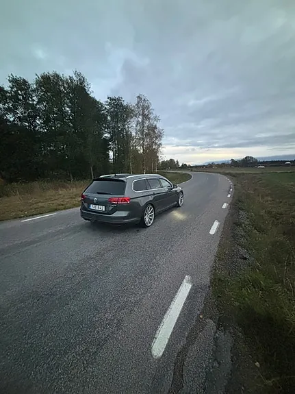 Volkswagen Passat 2016 photo 3