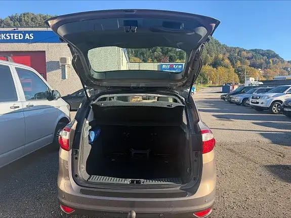 Ford C-Max 2013 photo 4