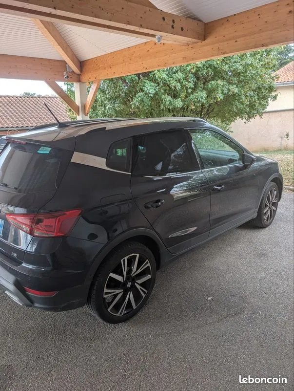 Seat Arona 2022 photo 3