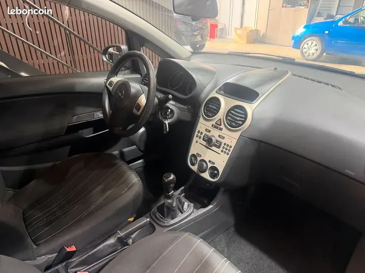 Opel Corsa 2007 photo 3