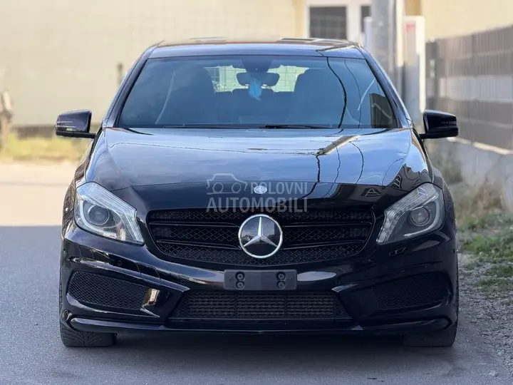Mercedes-Benz A 250 2014 photo 3