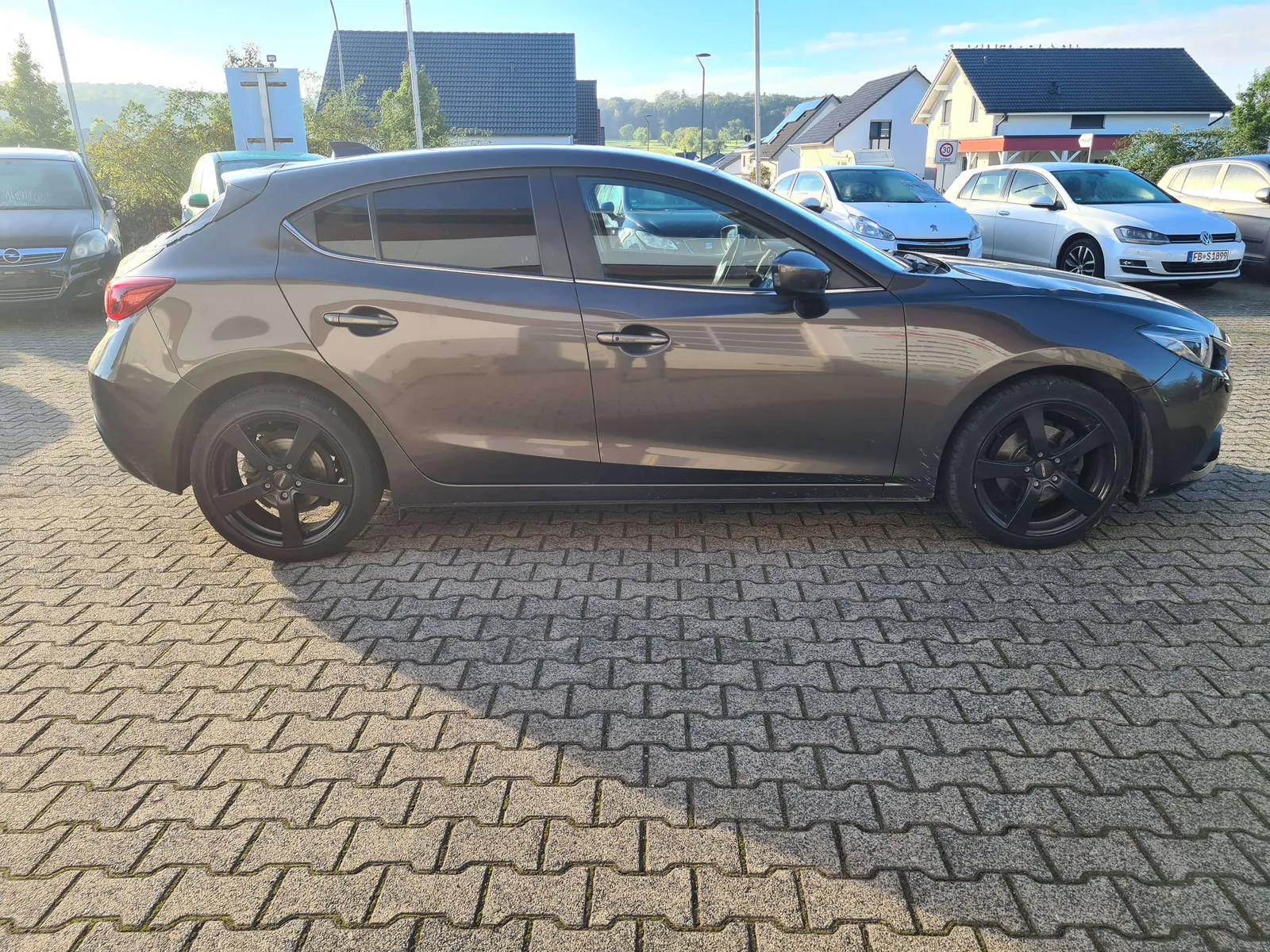 Mazda 3 2015 photo 4