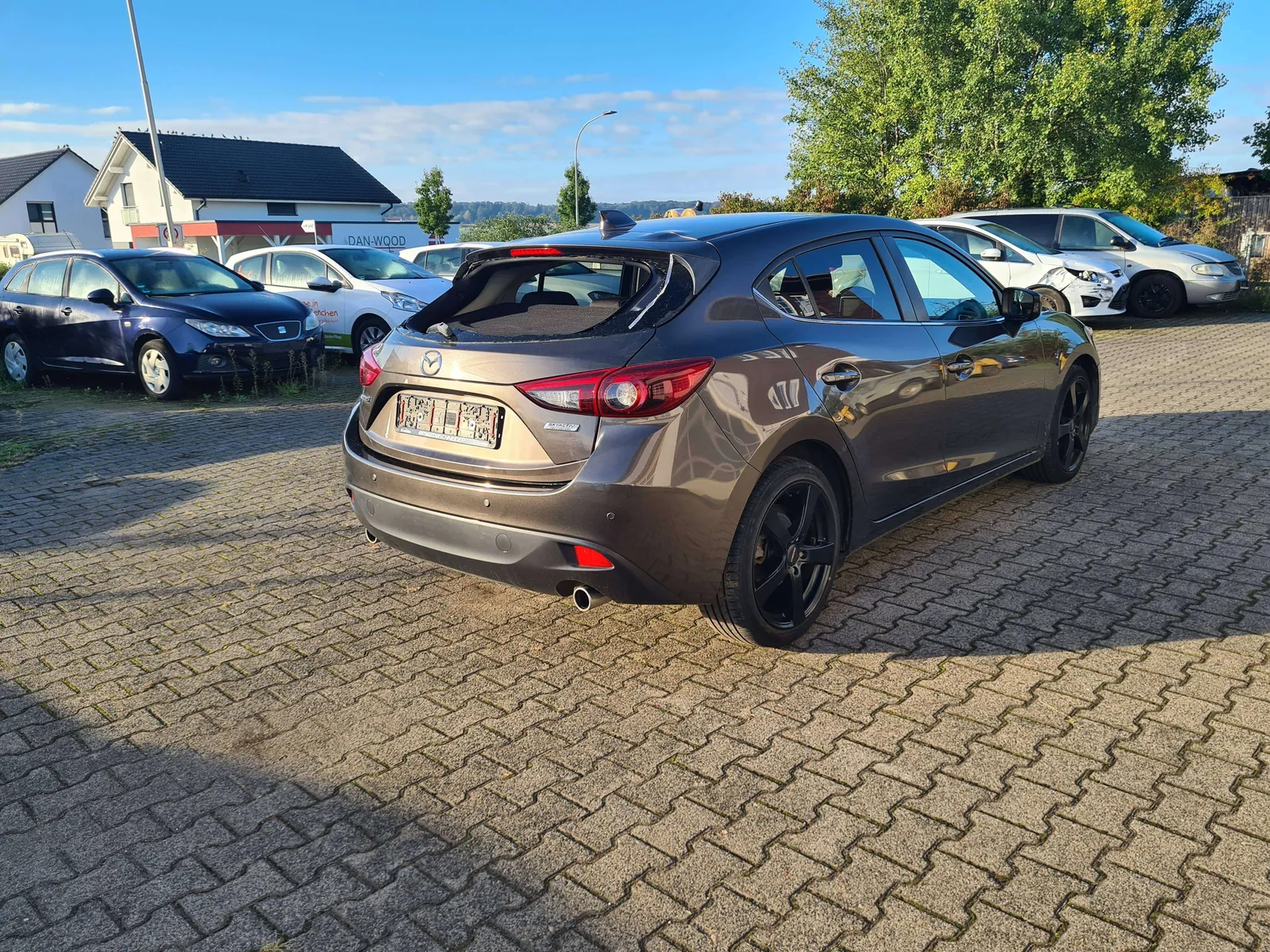 Mazda 3 2015 photo 5