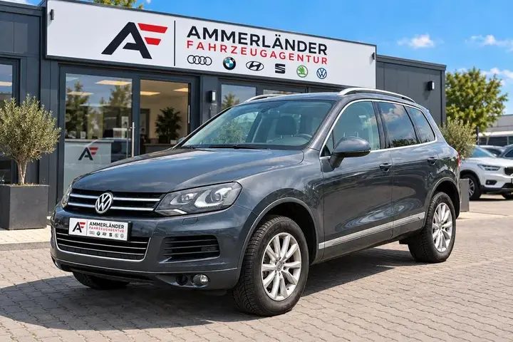 Volkswagen Touareg