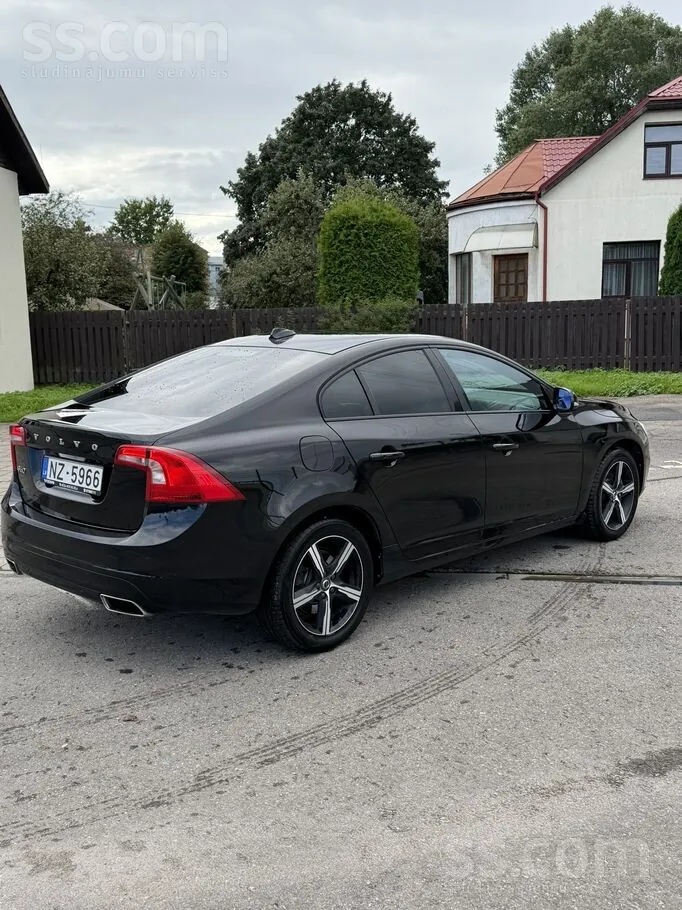 Volvo S60 2017 photo 4