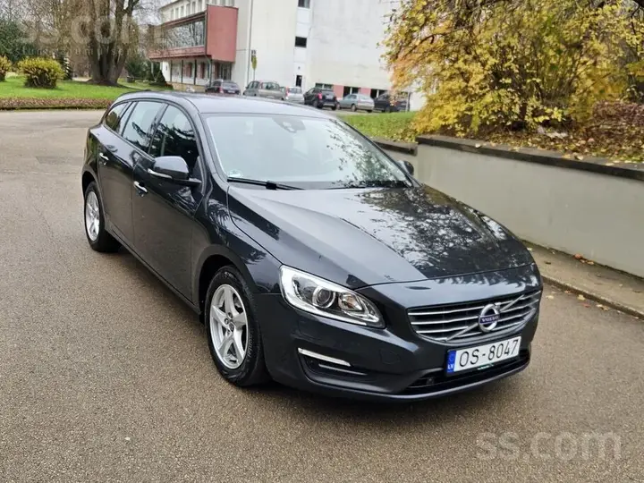 Volvo V60 2014 photo 4