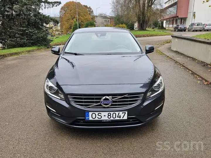 Volvo V60 2014 photo 3