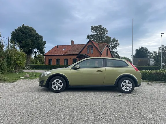 Volvo C30 2011 photo 3