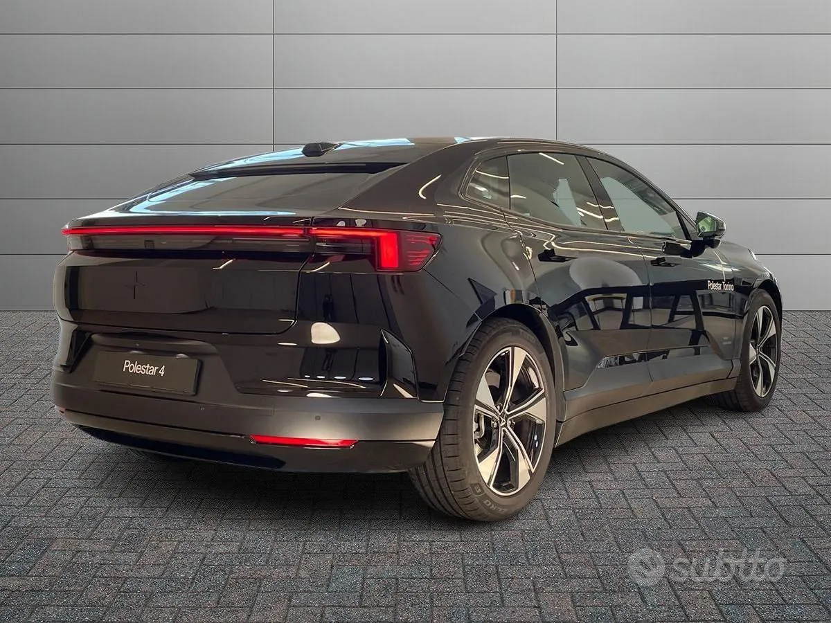 Polestar Polestar 4 2025 photo 2