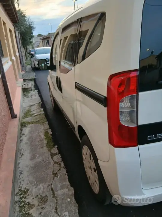 Fiat Qubo 2011 photo 2