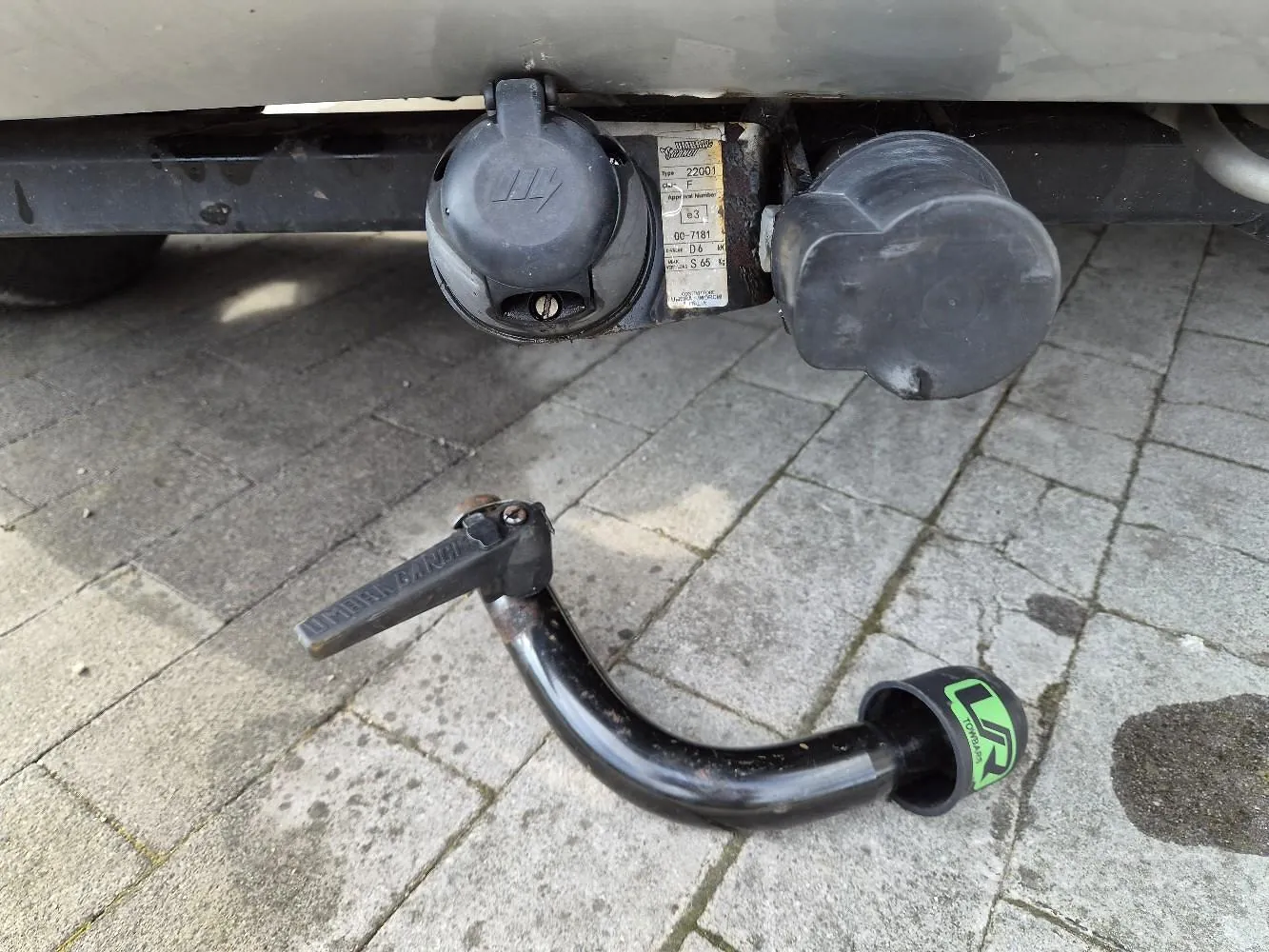Mazda 2 2006 photo 2