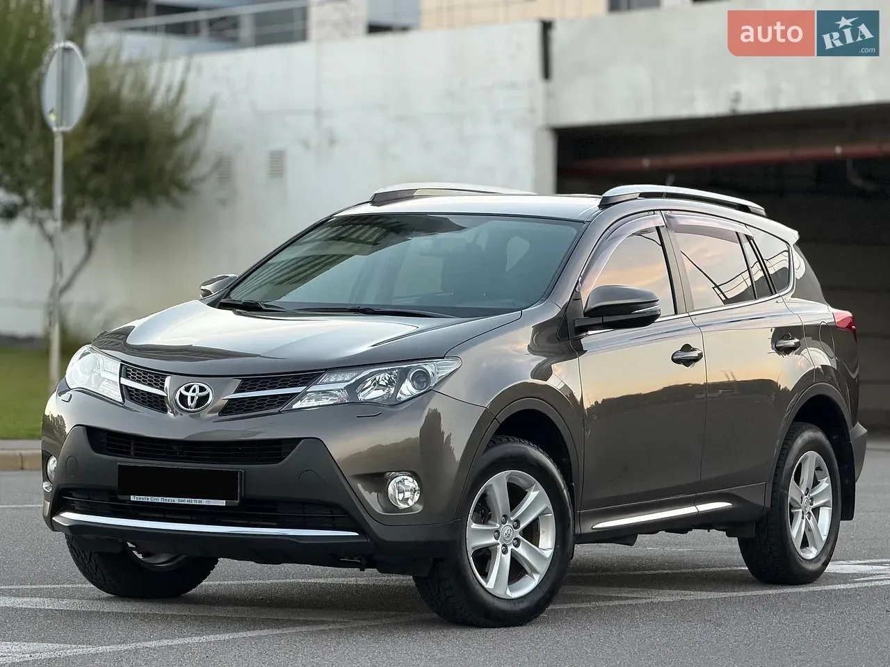 Toyota Rav4 2014 photo 4