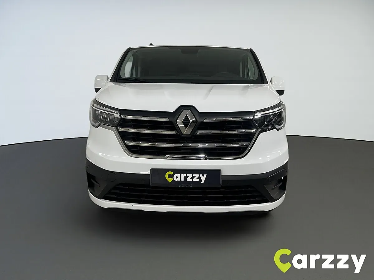 Renault Trafic 2023 photo 3