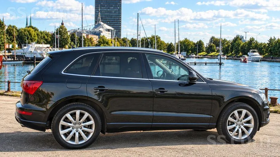 Audi Q5 2010 photo 5