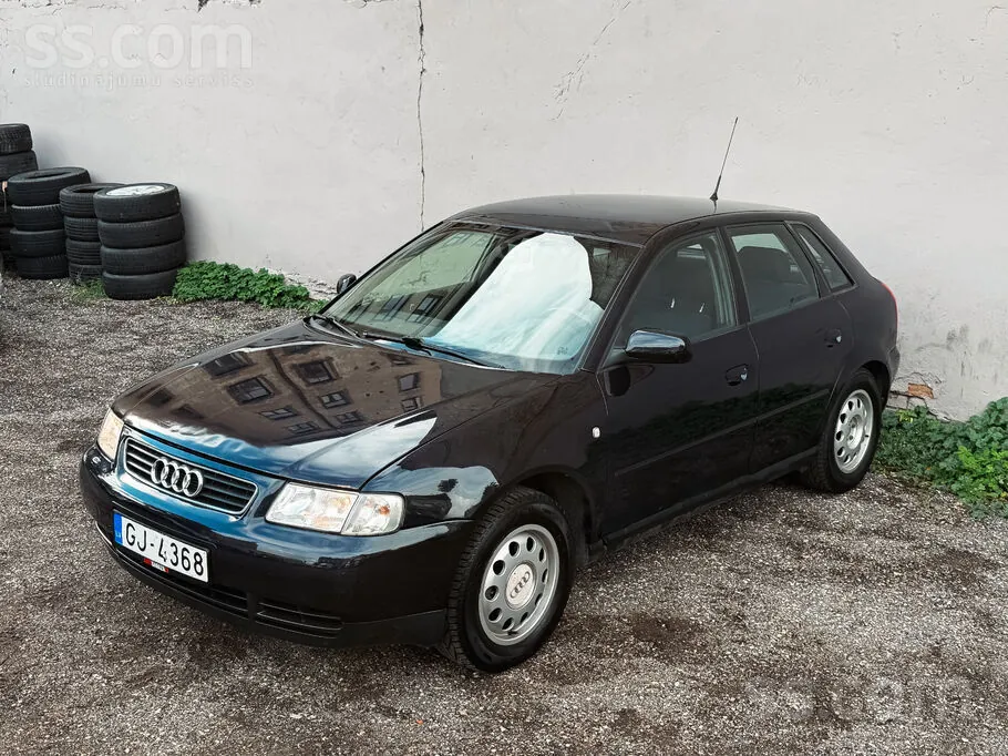 Audi A3 1999 photo 2