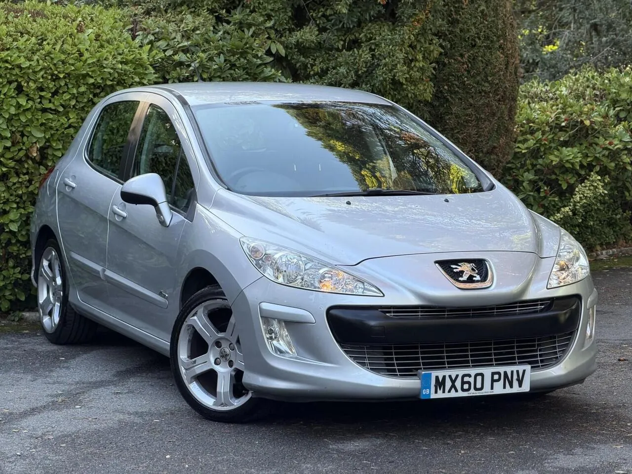 Peugeot 308 2010 photo 3