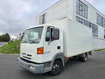 Nissan Atleon