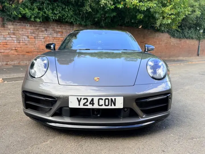 Porsche 911 2023 photo 4
