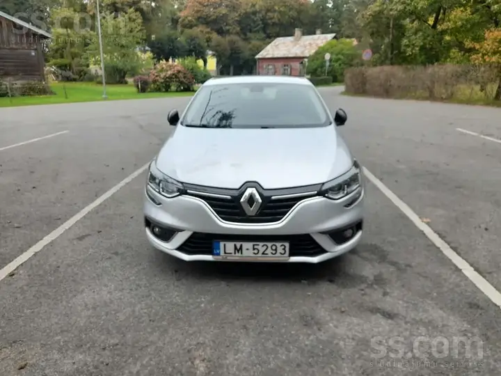 Renault Megane 2018 photo 3