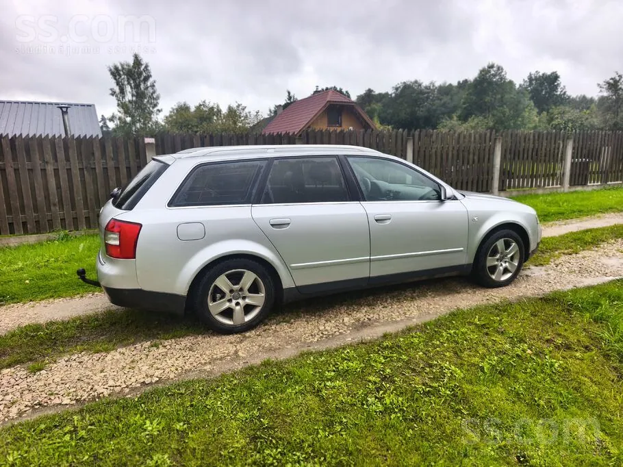 Audi A4 2003 photo 4