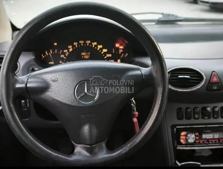 Mercedes-Benz A 170 2003 photo 3