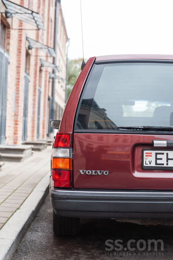 Volvo 940 1992 photo 4