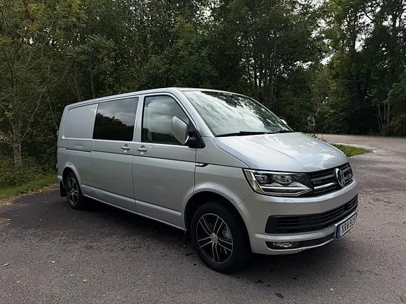 Volkswagen Transporter 2018 photo 4