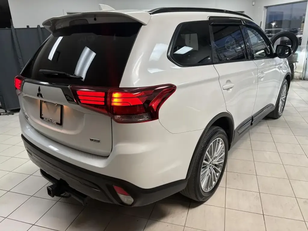 Mitsubishi Outlander 2020 photo 5
